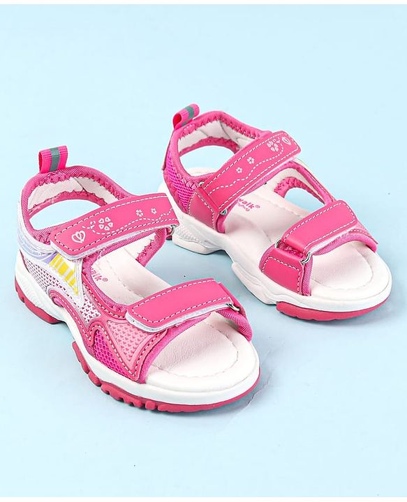 Cute Walk by Babyhug Velcro Closure Sandals with Hearts Print - Fuchsia