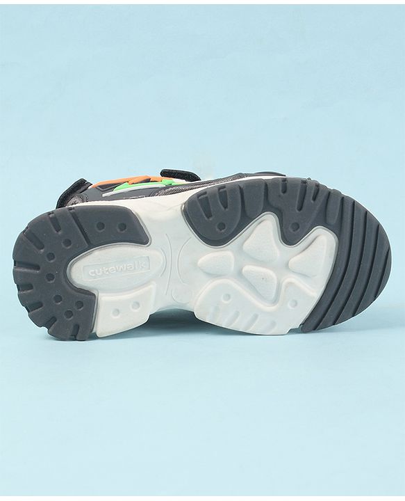 Cute Walk by Babyhug Velcro Closure Sandals with 3D Applique - Grey