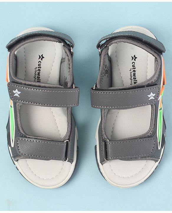 Cute Walk by Babyhug Velcro Closure Sandals with 3D Applique - Grey