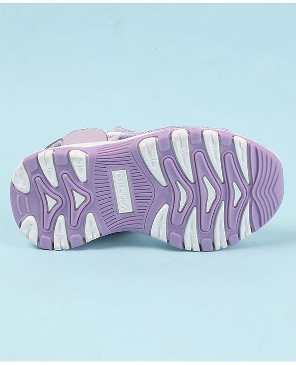 Cute Walk by Babyhug Velcro Closure Sandals with Hearts Glitter Print - Fuchsia