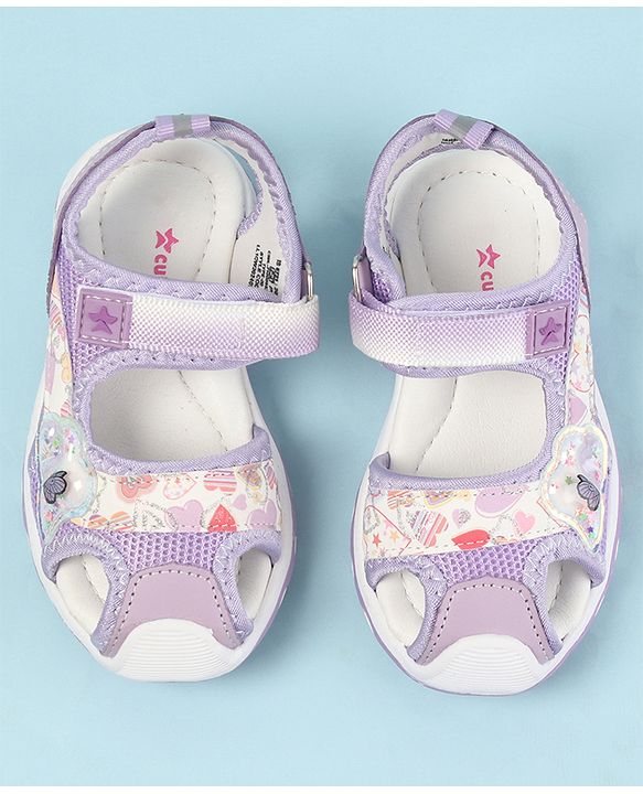 Cute Walk by Babyhug Velcro Closure Sandals with Hearts Glitter Print - Fuchsia