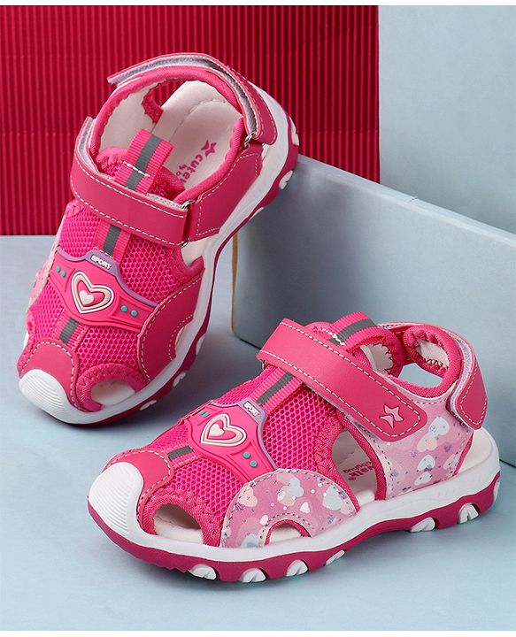 Cute Walk by Babyhug Sandals with Velcro Closure & Heart Applique - Pink