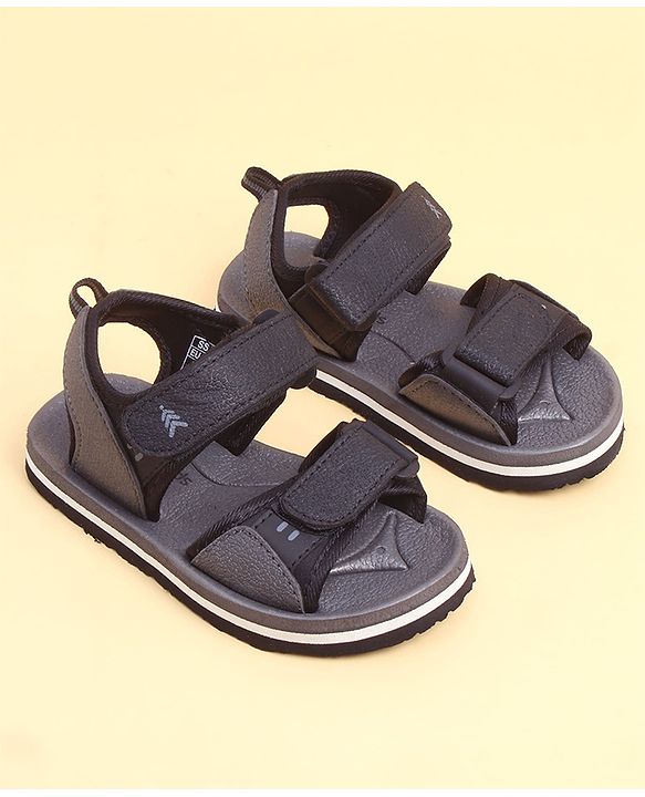 Pine Kids Solid Sandals With Velcro Closure - Black & Grey