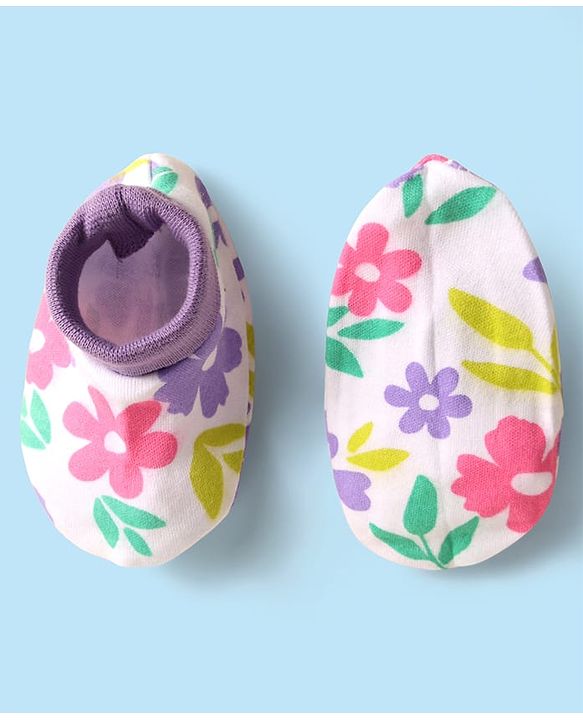 Babyhug 100% Cotton Knit Mittens And Booties with Floral Print - White