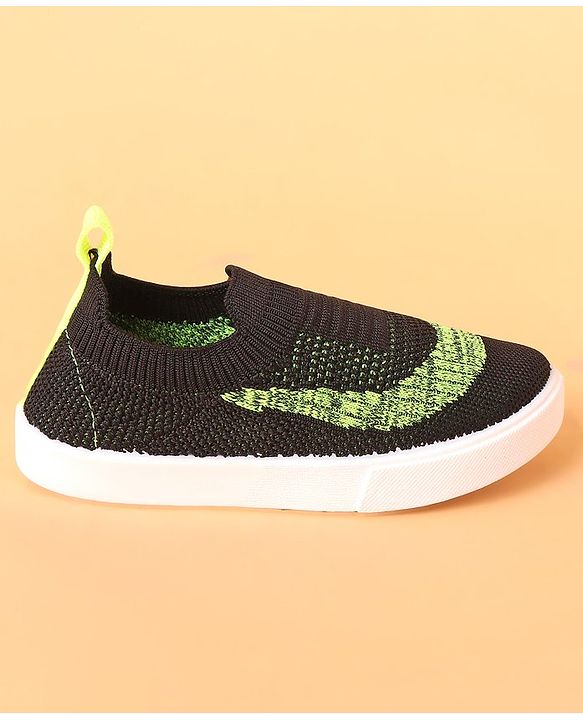 Cute Walk by Babyhug Slip On Casual Shoes - Black