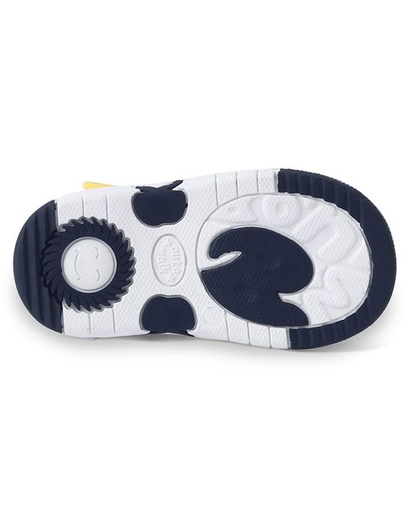 Cute Walk by Babyhug Sandals with Velcro Closure & Teddy Applique - Yellow