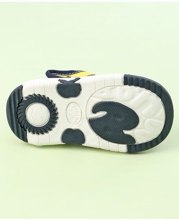 Cute Walk by Babyhug Sandals with Velcro Closure & Teddy Applique - Yellow