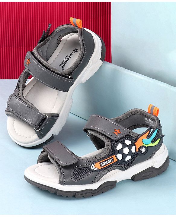 Cute Walk by Babyhug Sandals with Velcro Closure & 3D Applique - Black