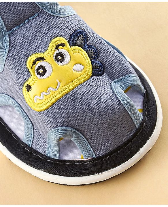 Cute Walk by Babyhug Sandals with Velcro Closure & Croco Patch - Navy Blue
