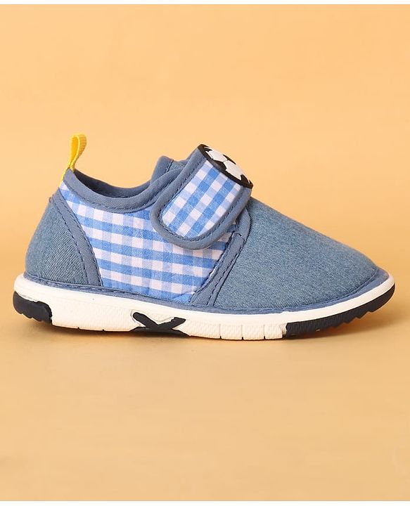 Cute Walk by Babyhug Casual Shoes with Velcro Closure Solid & Check Print & Football Applique - Royal Blue