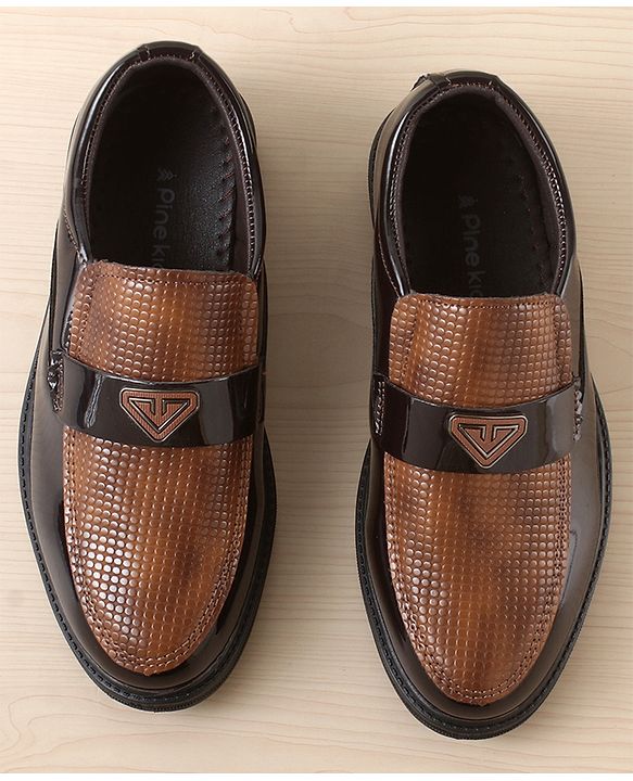 Pine Kids Solid Coloured Formal & Party Wear Shoes - Brown