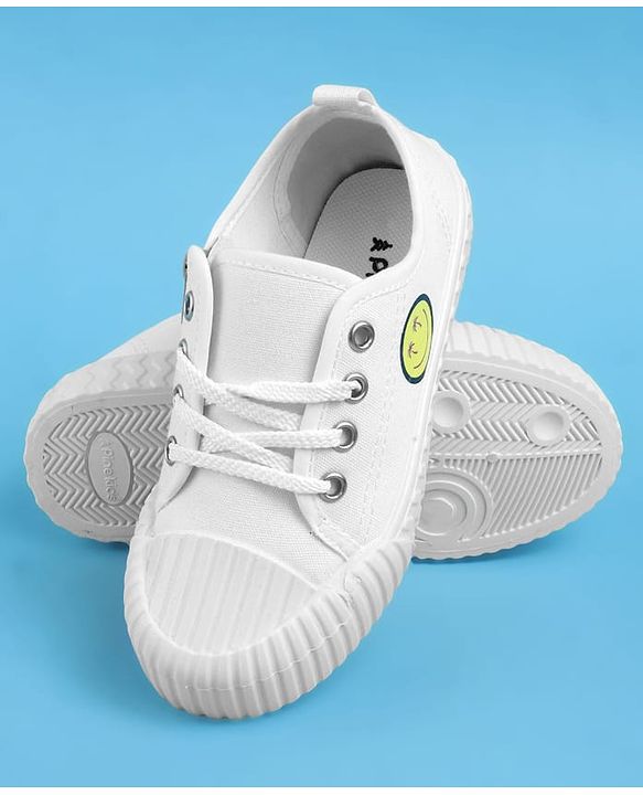 Pine Kids Lace Ups Casual Shoes With Smile Print - White