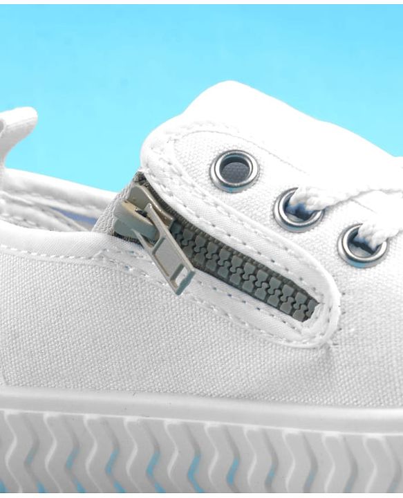 Pine Kids Lace Ups Casual Shoes With Smile Print - White