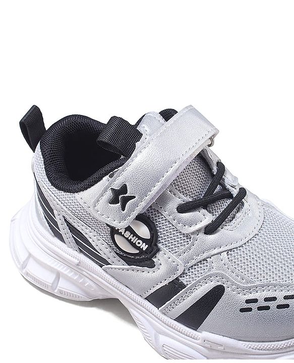 Cute Walk by Babyhug Velcro Closure Sneakers with Fashion Applique - Silver