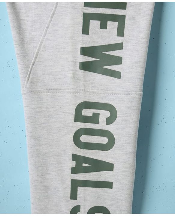 Pine Kids Cotton Knit Full Length Lounge Pants With New Goals Text Print - Grey