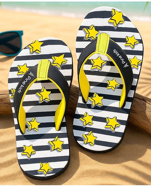 Pine Kids Slip On Flip Flops With Stripes & Star Print - Black & White