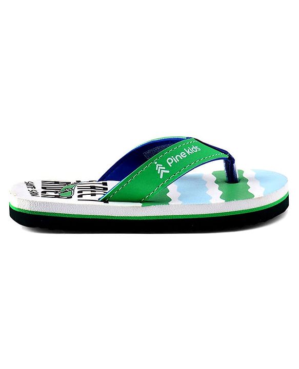 Pine Kids Slip On Flip Flops With Skateboarding Print - Green