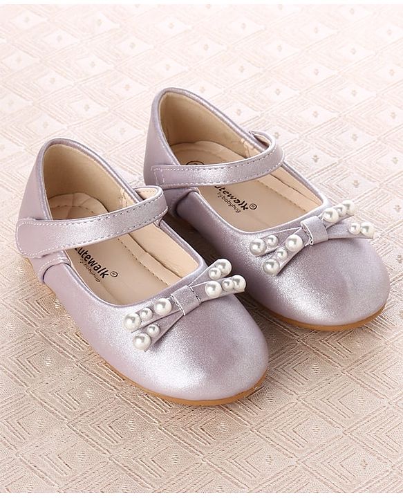 Cute Walk by Babyhug Ballerina With Velcro Closure and Bow Applique - Purple