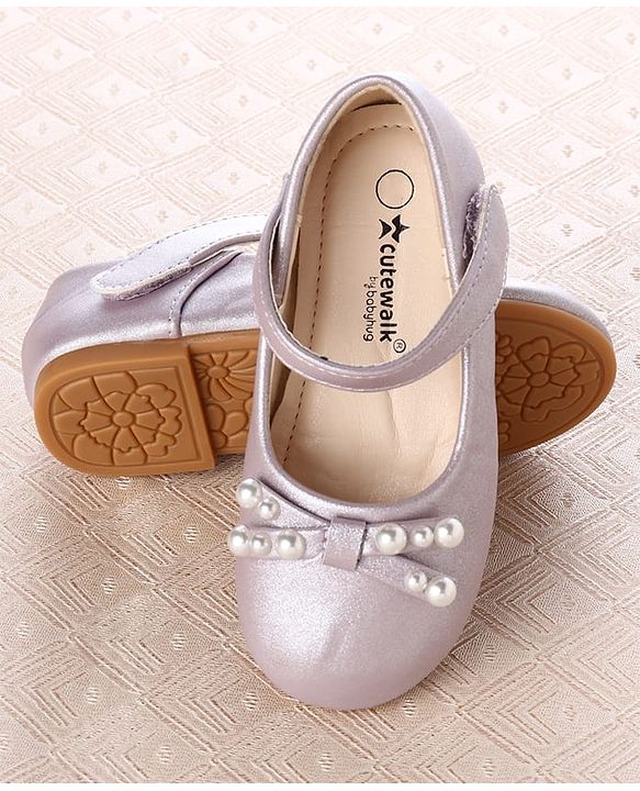Cute Walk by Babyhug Ballerina With Velcro Closure and Bow Applique - Purple