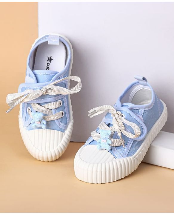Cute Walk by Babyhug Casual Shoes with Velcro Closure & Teddy Applique - Blue