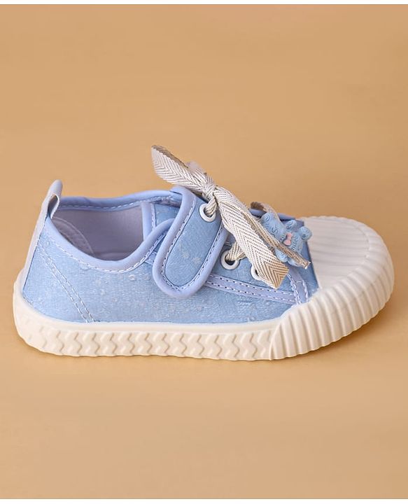 Cute Walk by Babyhug Casual Shoes with Velcro Closure & Teddy Applique - Blue