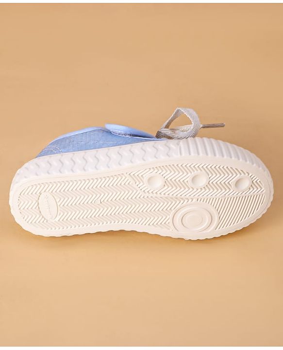 Cute Walk by Babyhug Casual Shoes with Velcro Closure & Teddy Applique - Blue