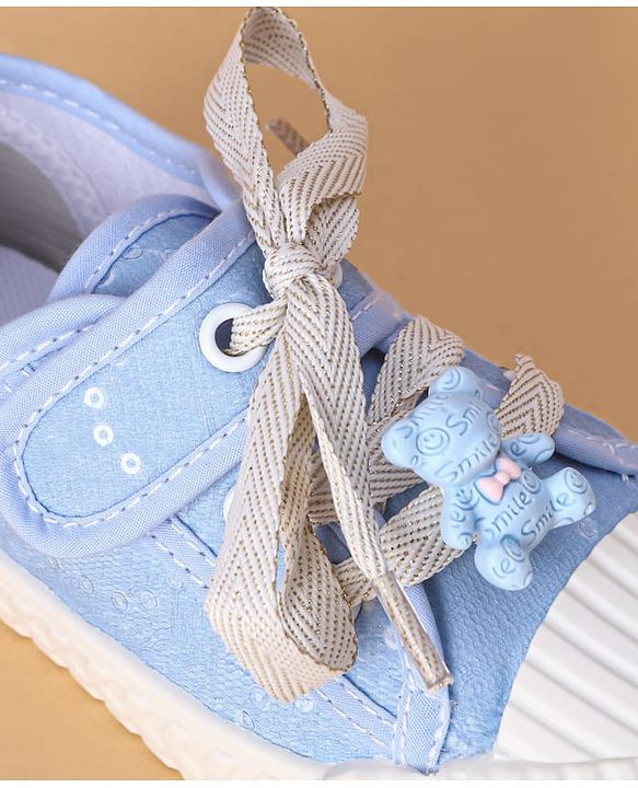 Cute Walk by Babyhug Casual Shoes with Velcro Closure & Teddy Applique - Blue