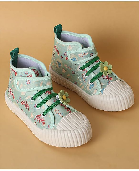 Cute Walk by Babyhug Casual Shoes with Velcro Closure Floral Applique - Blue