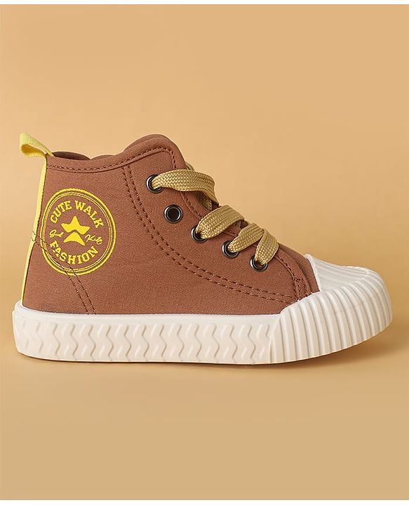 Cute Walk by Babyhug Casual Shoes with Lace up Closure - Brown