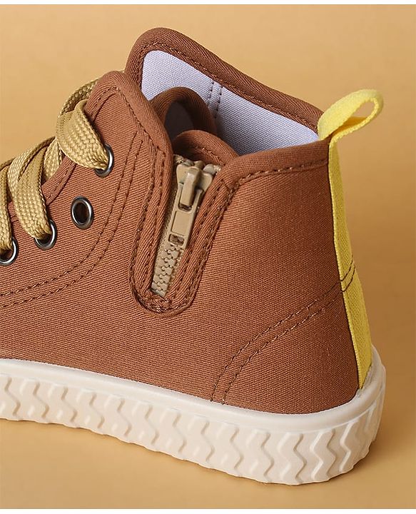 Cute Walk by Babyhug Casual Shoes with Lace up Closure - Brown