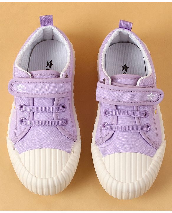 Cute Walk by Babyhug Casual Shoes with Velcro Closure & Floral Embroidery - Purple