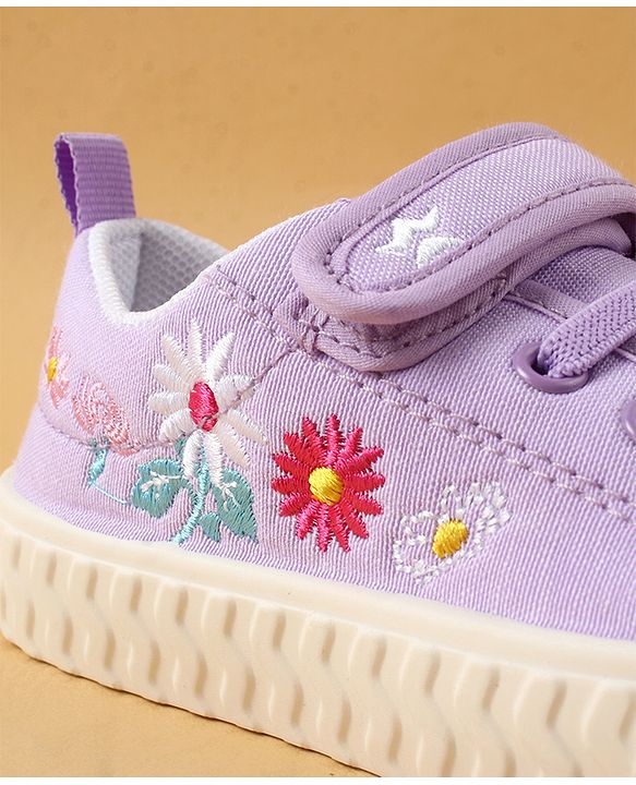 Cute Walk by Babyhug Casual Shoes with Velcro Closure & Floral Embroidery - Purple