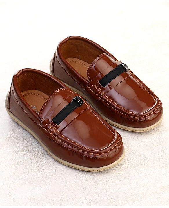 Cute Walk by Babyhug Slip On Loafers With Applique - Brown