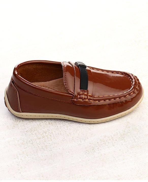Cute Walk by Babyhug Slip On Loafers With Applique - Brown