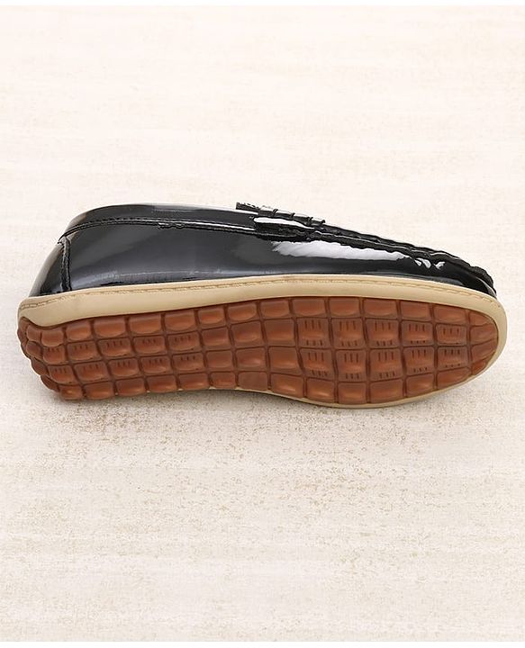 Cute Walk by Babyhug Slip On Loafers With Applique - Black