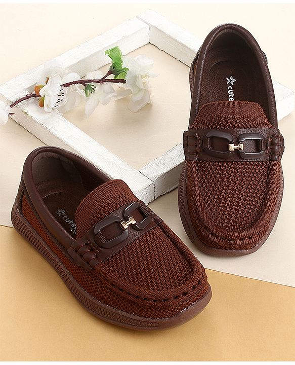 Cute Walk by Babyhug Slip On Solid Loafers - Brown