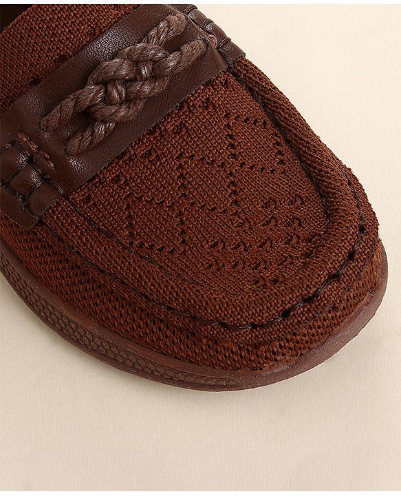 Cute Walk by Babyhug Slip On Solid Loafer - Beige