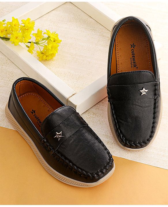 Cute Walk by Babyhug Slip On Solid Loafers - Black