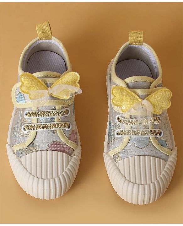 Cute Walk by Babyhug Casual Shoes with Velcro Closure Butterfly Applique- Pink