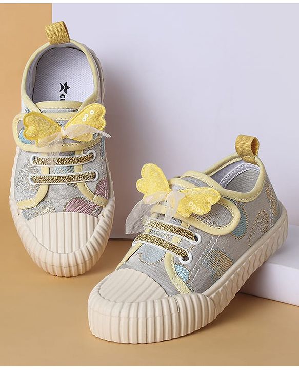 Cute Walk by Babyhug Casual Shoes with Velcro Closure Butterfly Applique- Pink