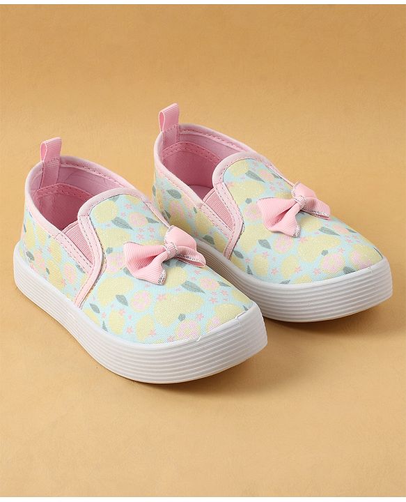 Cute Walk by Babyhug Slip On Casual Shoes with Bow Applique & Lemon Print - Pink