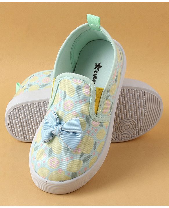 Cute Walk by Babyhug Slip On Casual Shoes with Bow Applique & Lemon Print - Purple