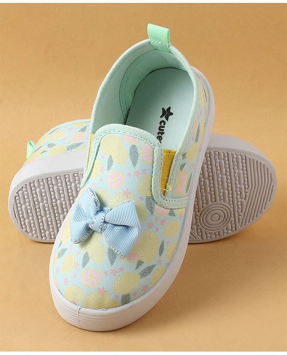 Cute Walk by Babyhug Slip On Casual Shoes with Bow Applique & Lemon Print - Purple