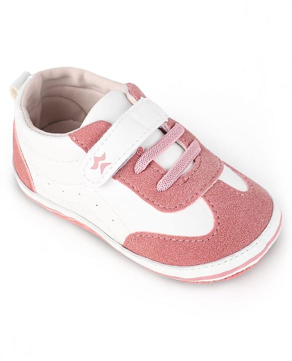 Cute Walk by Babyhug Velcro Closure Booties - Pink