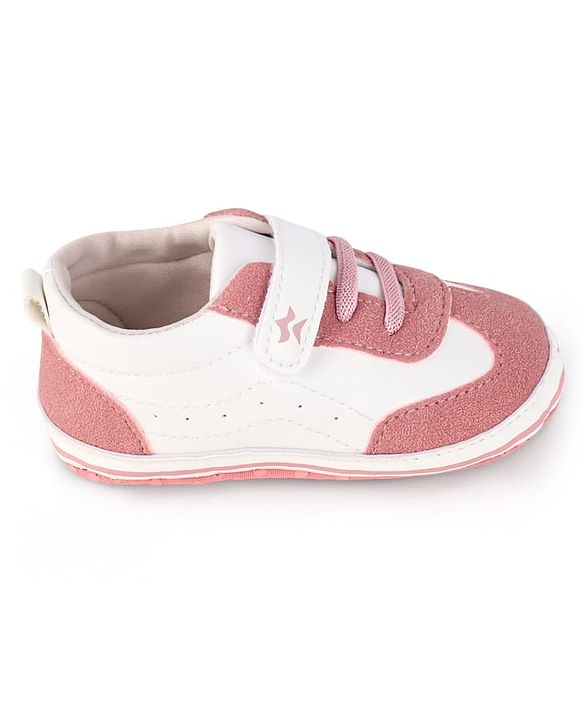 Cute Walk by Babyhug Velcro Closure Booties - Pink