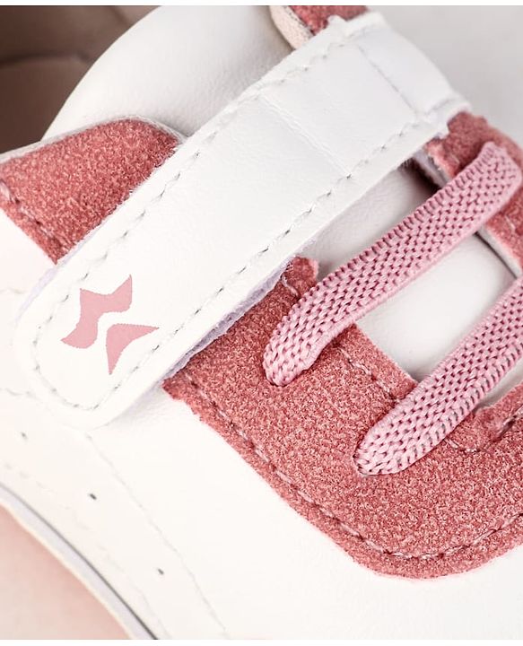 Cute Walk by Babyhug Velcro Closure Booties - Pink