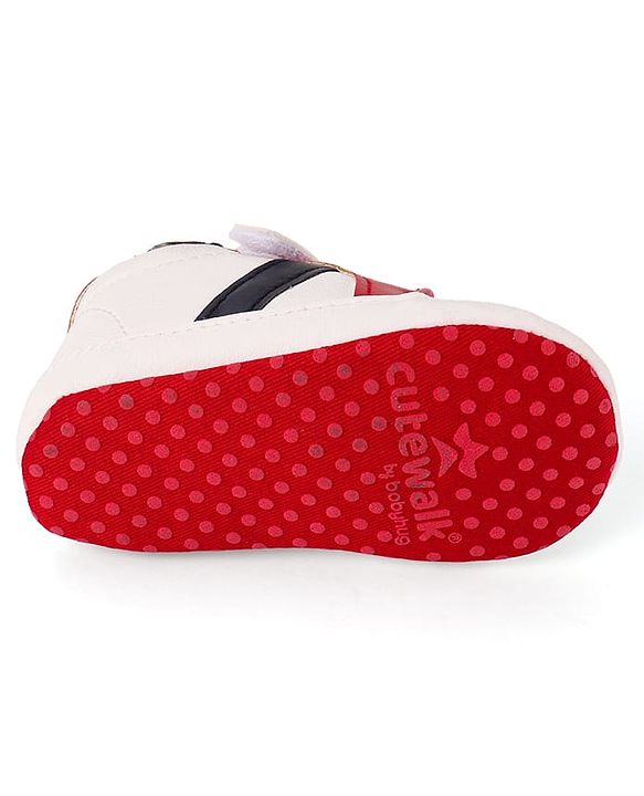 Cute Walk by Babyhug Booties with Velcro Closure - Red