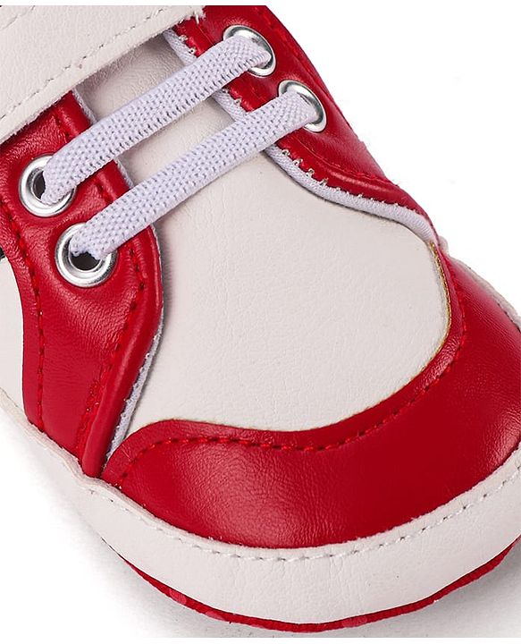 Cute Walk by Babyhug Booties with Velcro Closure - Red