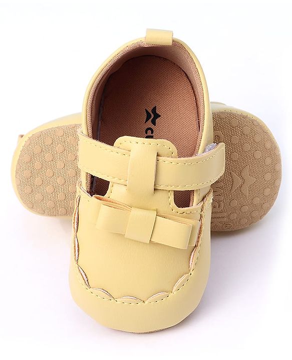 Cute Walk by Babyhug Velcro Closure Booties with Bow Applique -  Pink