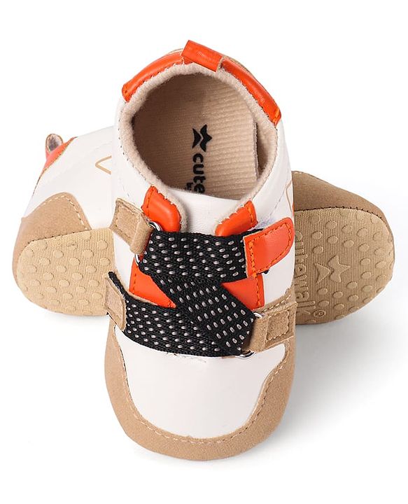 Cute Walk by Babyhug Slip On Booties with Star Print - Navy Blue